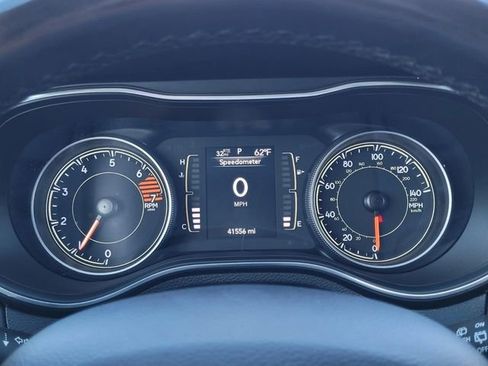 Used 2021 Jeep Cherokee Latitude Plus image 33