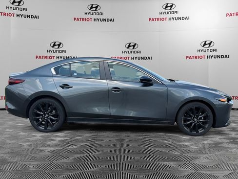 Used 2024 MAZDA MAZDA3 s FWD image 2