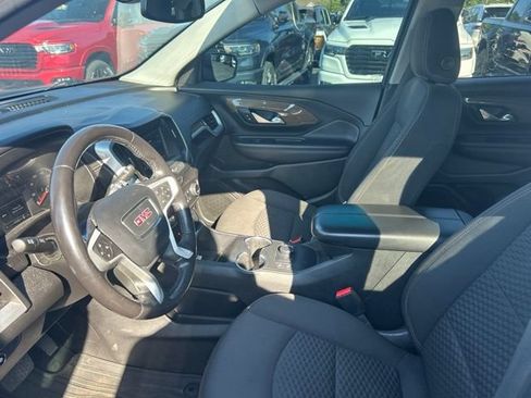 Used 2018 GMC Terrain SLE w/ Driver Convenience Package FWD image 10