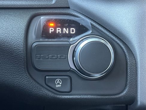 New 2026 RAM 1500 2WD Crew Cab image 19