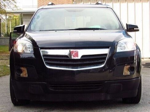 Used 2009 Saturn Outlook XE w/ Convenience Package image 2