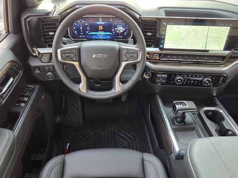New 2026 Chevrolet Silverado 1500 LT Trail Boss w/ Safety Package AWD/4WD image 17