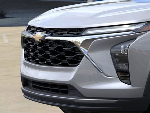 New 2026 Chevrolet Trax LT w/ Driver Confidence Package image 13