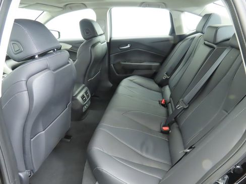 Used 2025 Acura TLX w/ Technology Package image 24