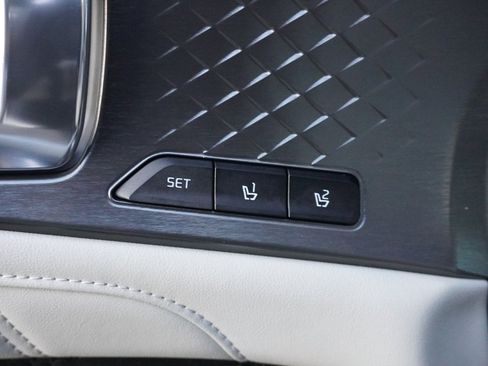 Used 2023 Kia Sorento SX Prestige image 50