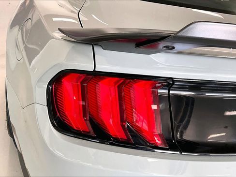 Used 2021 Ford Mustang Mach 1 w/ Mach 1 Handling Package RWD image 28