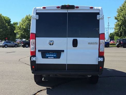 Used 2025 RAM ProMaster 2500 w/ U-Haul Equipment Group FWD image 7