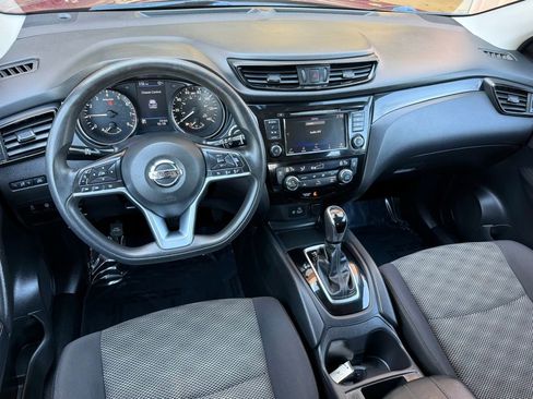 Used 2019 Nissan Rogue Sport SV image 27