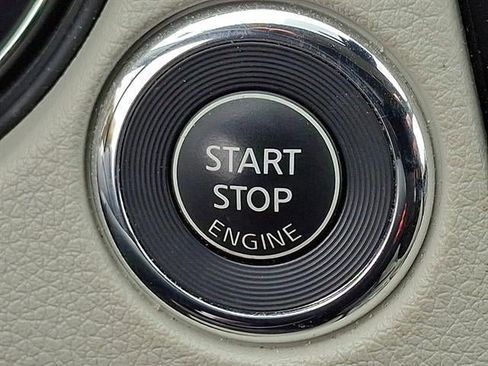 Used 2022 Nissan Rogue Sport SV w/ Technology Package image 22