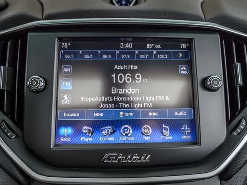 Used 2016 Maserati Ghibli RWD image 18
