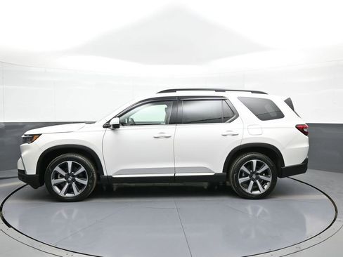 Certified 2023 Honda Pilot Elite image 9