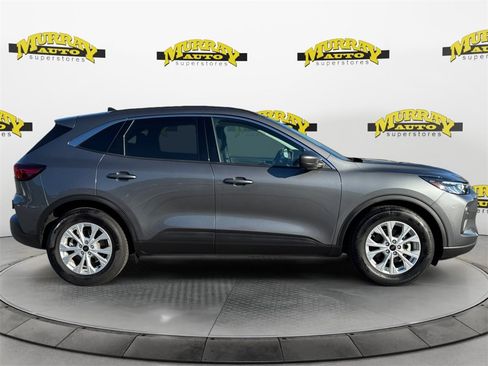 Used 2024 Ford Escape Active w/ Tech Pack #2 image 6