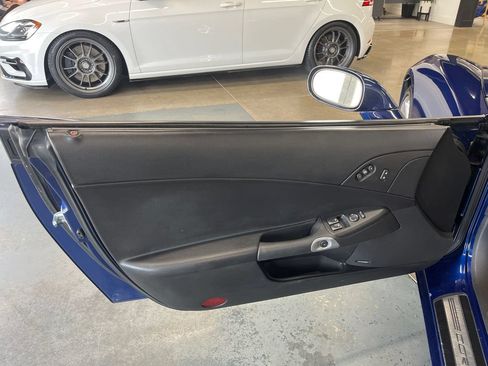 Used 2007 Chevrolet Corvette Convertible w/ Preferred Equipment Group RWD image 45