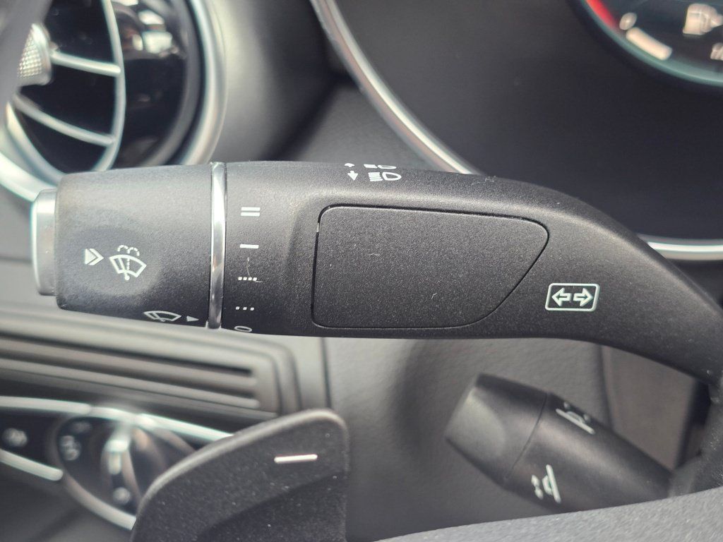 Used 2022 Mercedes-Benz C 300 Coupe image 36