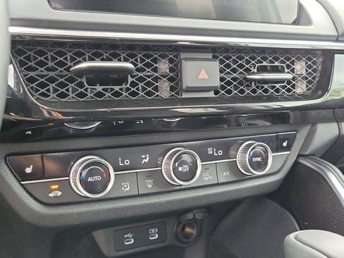 Used 2025 Acura ADX FWD image 25