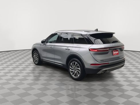 Used 2022 Lincoln Corsair AWD w/ Equipment Group 101A image 2