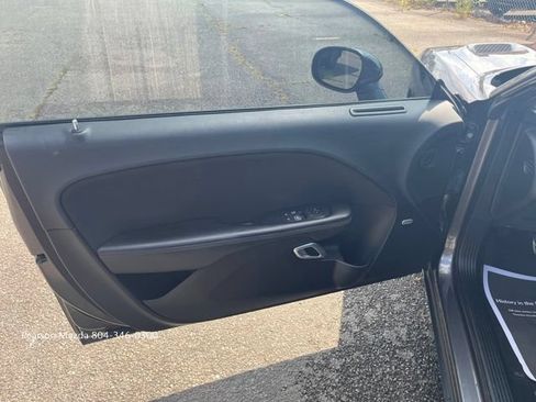Used 2020 Dodge Challenger R/T Scat Pack RWD image 12