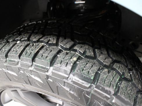 Used 2023 Ford F150 XLT w/ Equipment Group 302A High image 8