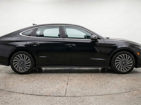 Used 2025 Hyundai Sonata SEL FWD image 9