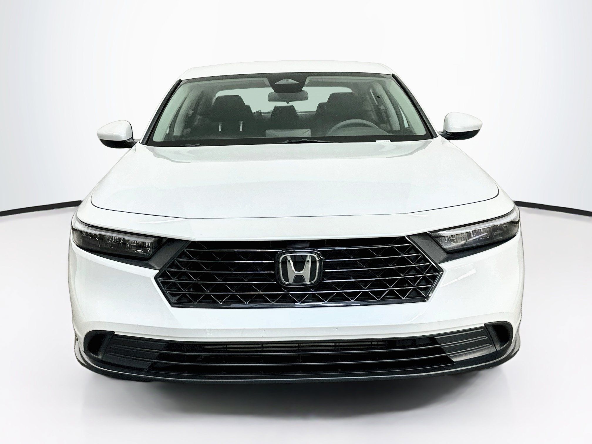 Used 2023 Honda Accord LX image 2