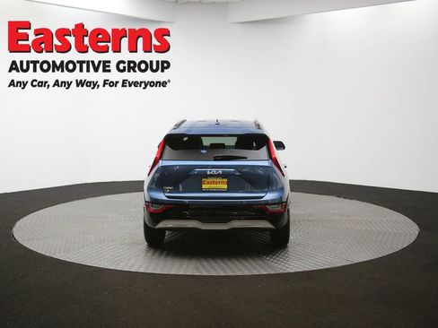 Used 2023 Kia Niro Wave w/ Wave Preserve Package image 37
