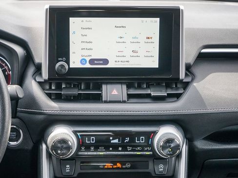 Used 2025 Toyota RAV4 XLE image 15