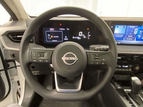 New 2026 Nissan Kicks SV w/ SV Premium Package FWD image 21