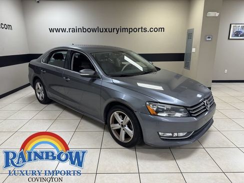 Used 2015 Volkswagen Passat 1.8T Limited Edition FWD image 1