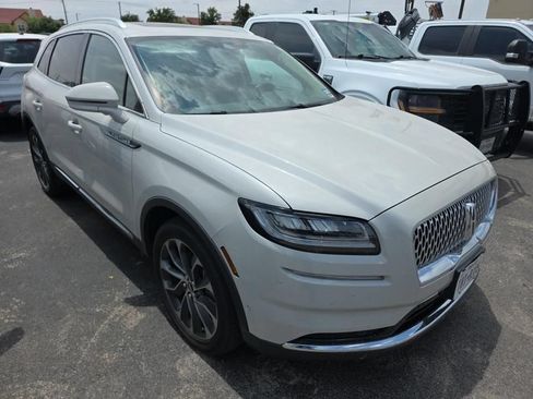 Certified 2023 Lincoln Nautilus Reserve w/ Equipment Group 201A FWD image 2