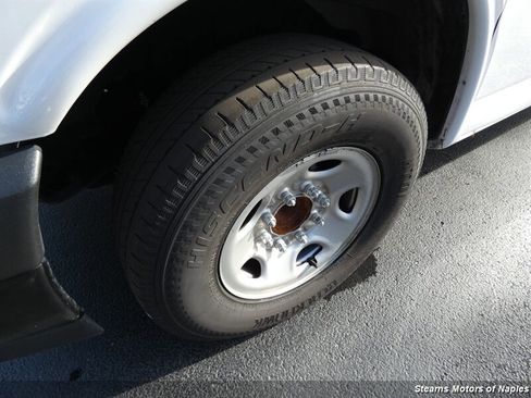 Used 2023 Chevrolet Express 2500 w/ Driver Convenience Package image 18