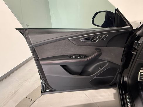 Used 2024 Audi RS Q8 AWD/4WD image 22