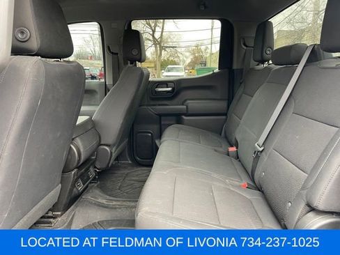 Used 2020 Chevrolet Silverado 1500 Custom w/ Custom Value Package image 9