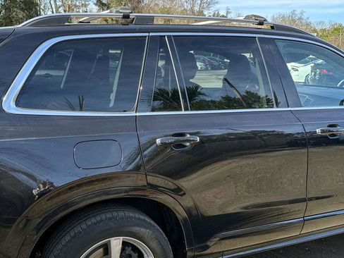 Used 2019 Volvo XC90 T5 Momentum image 14