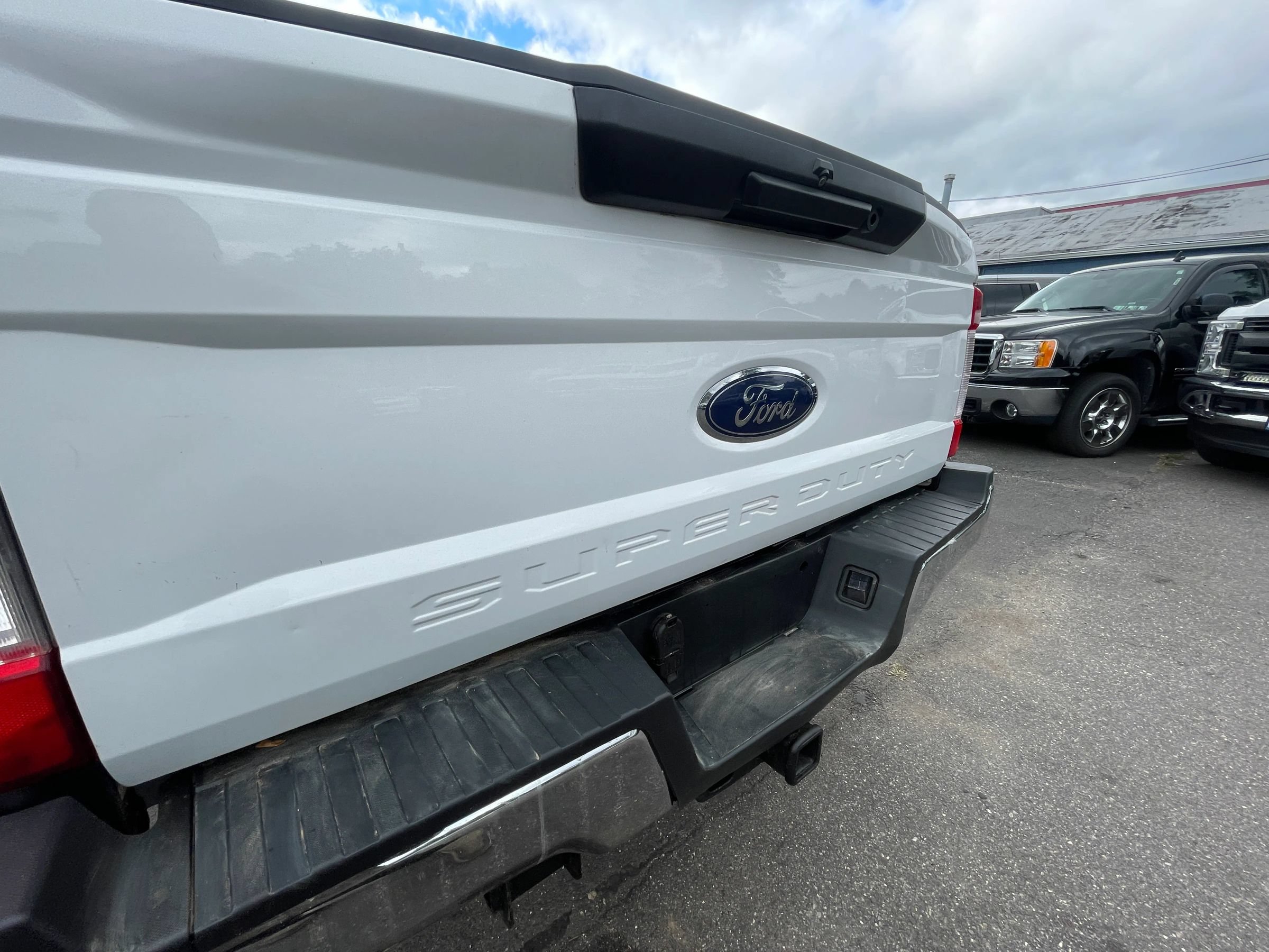 Used 2019 Ford F250 XL w/ Power Equipment Group AWD/4WD image 30