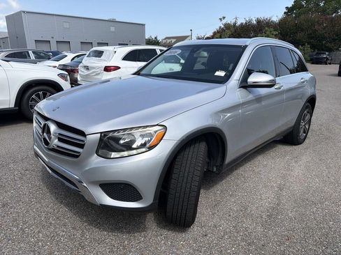 Used 2016 Mercedes-Benz GLC 300 image 3