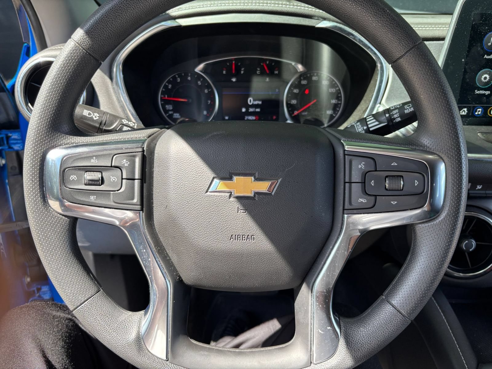 Used 2025 Chevrolet Blazer LT FWD image 29