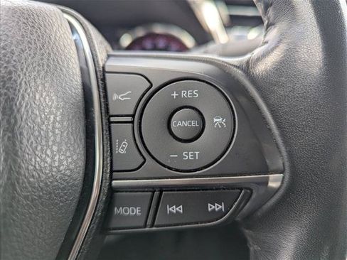 Used 2019 Toyota Camry XSE FWD image 14