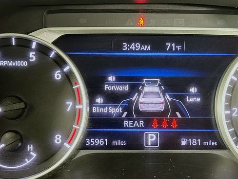 Used 2020 Nissan Sentra SV w/ Electronics Package FWD image 18