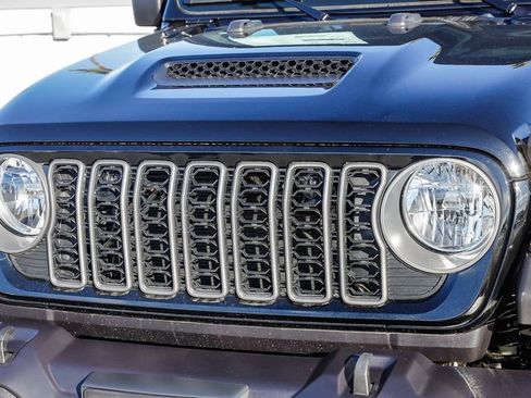 New 2026 Jeep Gladiator Sport AWD/4WD image 5