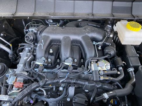 New 2026 Nissan Pathfinder Platinum AWD/4WD image 29