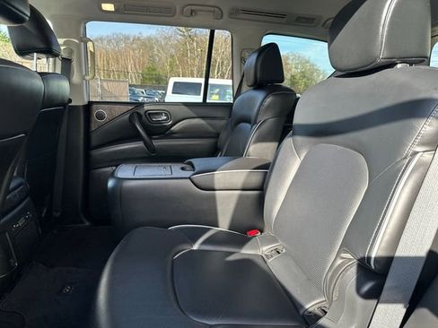 Used 2021 INFINITI QX80 Premium Select w/ All-Season Package image 22