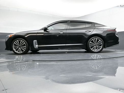 Used 2019 Kia Stinger AWD/4WD image 35