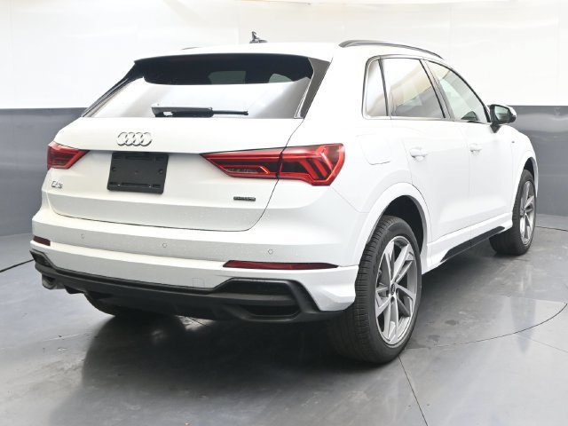 Used 2025 Audi Q3 2.0T Premium w/ Convenience Plus Package AWD/4WD image 5