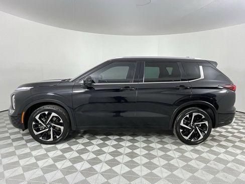 Used 2022 Mitsubishi Outlander SEL image 8