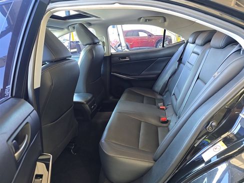 Used 2017 Lexus IS 200t RWD image 8