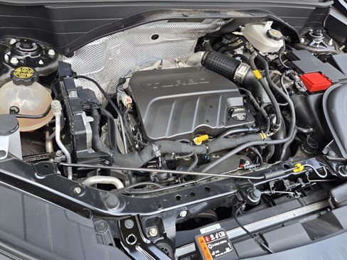 Used 2025 Chevrolet TrailBlazer LT FWD image 17