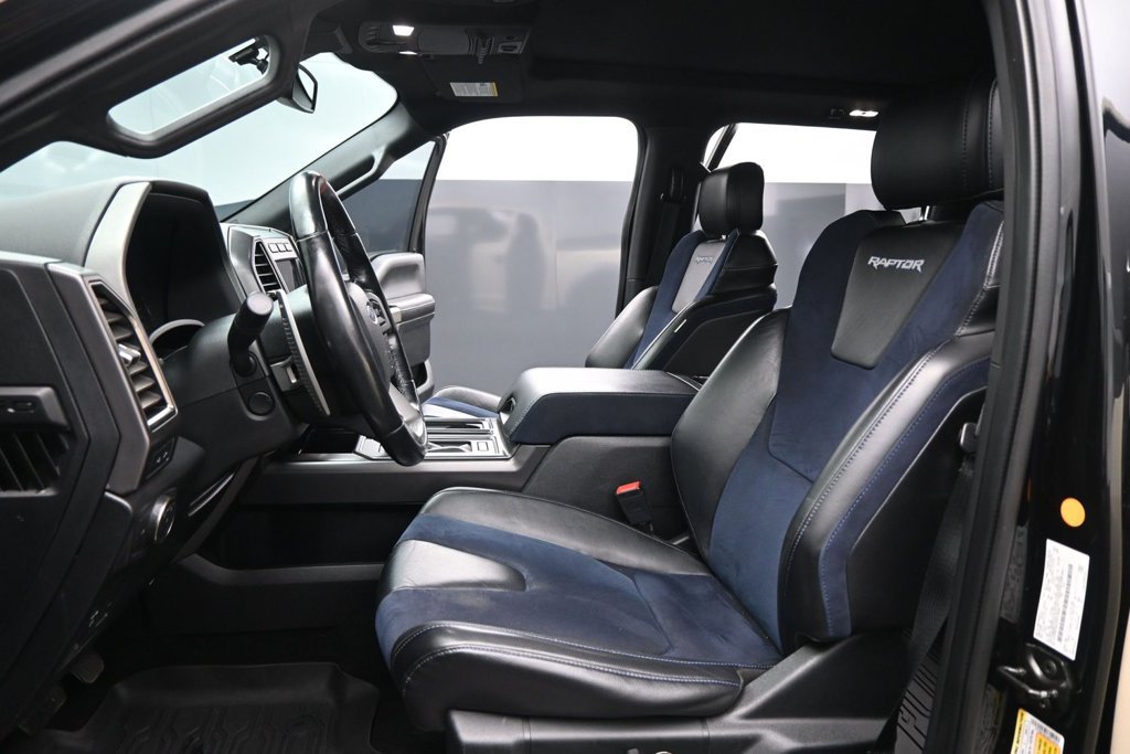 Used 2019 Ford F150 Raptor w/ Equipment Group 802A Luxury AWD/4WD image 9
