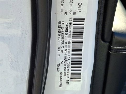 Used 2014 Jeep Grand Cherokee Limited image 27