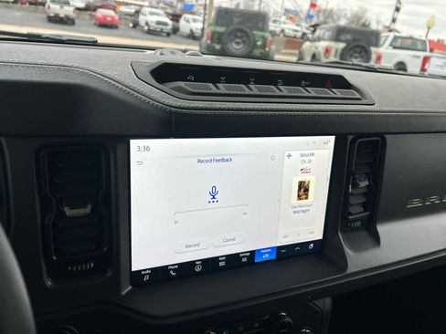 New 2025 Ford Bronco Badlands image 44