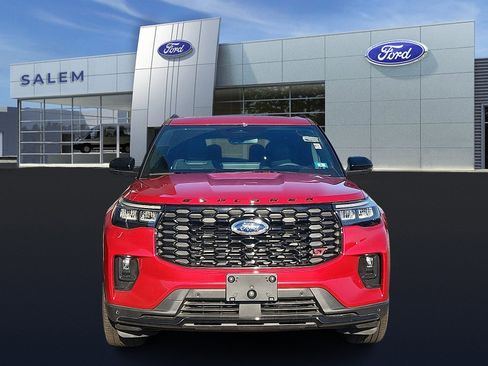 Used 2025 Ford Explorer ST w/ Sun And Sound Package image 8